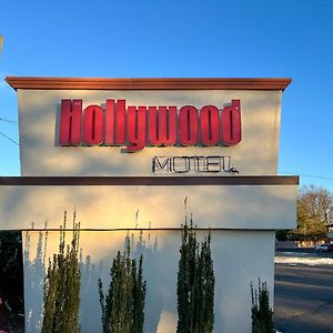 Hollywood Motel